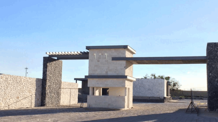 Lote Residencial en Venta Zona Campanario Nte